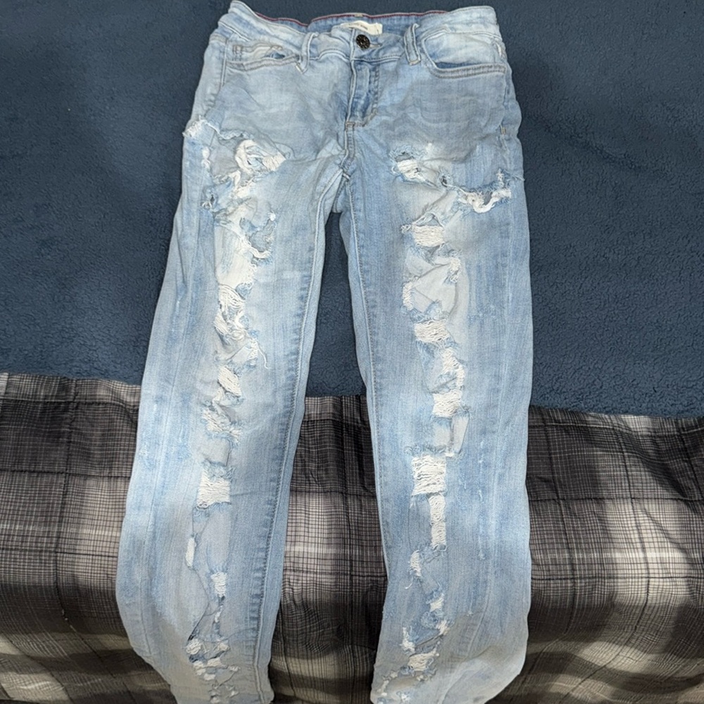 Ripped jeans
